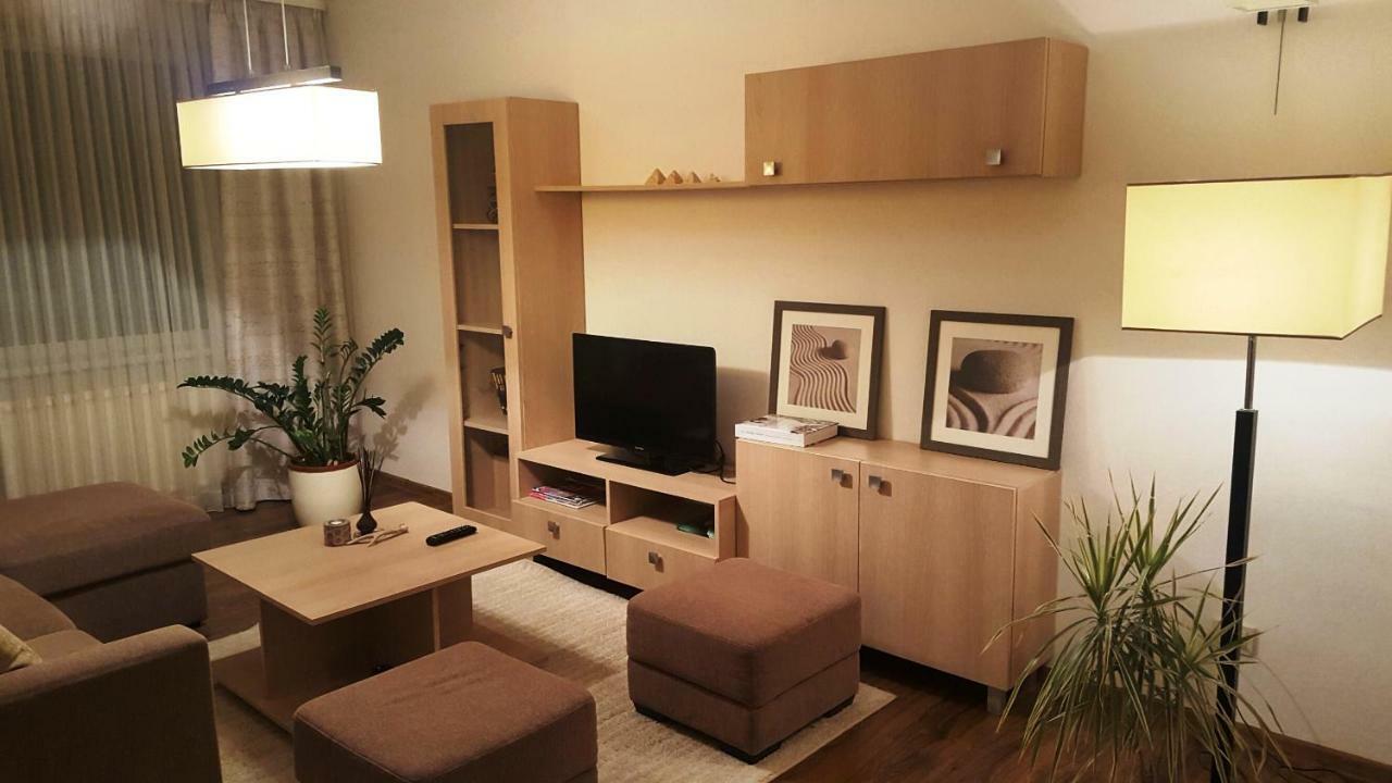 Apartamentai Dainu Шяуляй Экстерьер фото