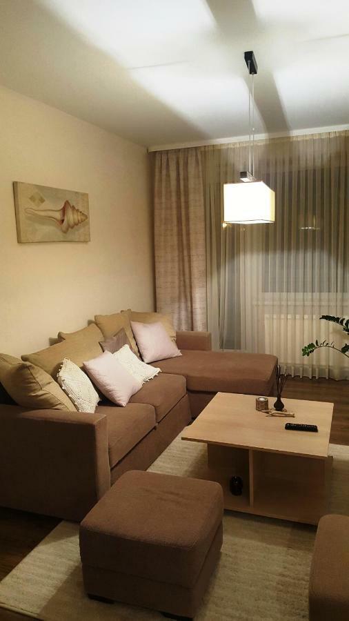 Apartamentai Dainu Шяуляй Экстерьер фото